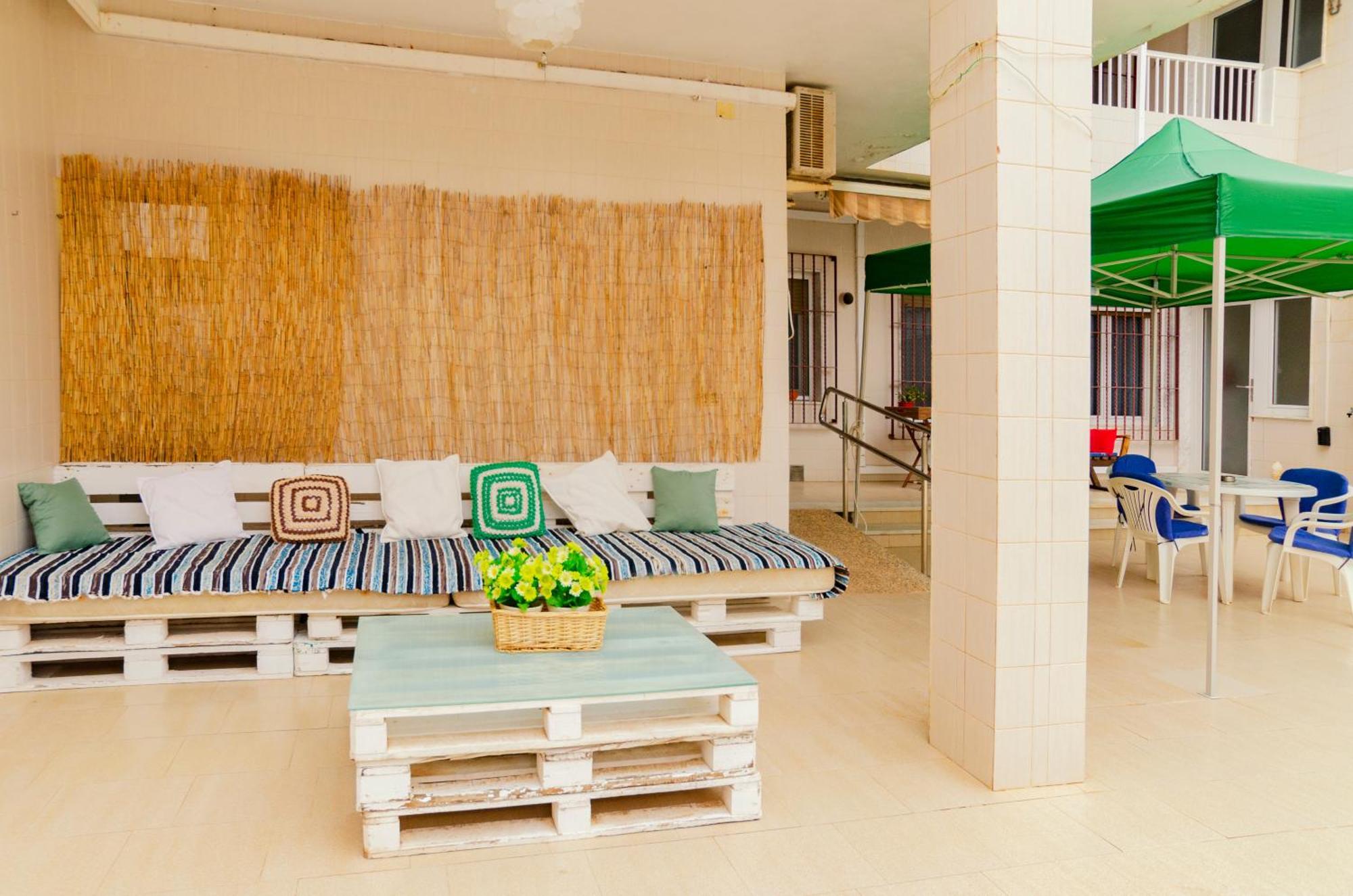 Villa Taala Con Terraza 洛斯尼托斯 外观 照片