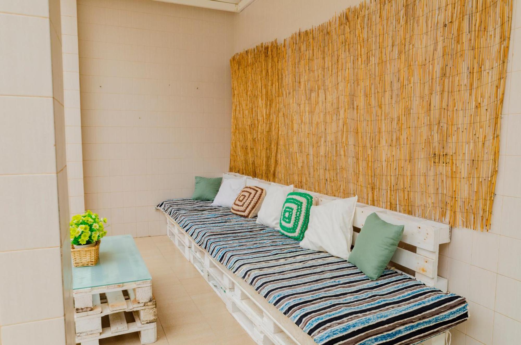 Villa Taala Con Terraza 洛斯尼托斯 外观 照片