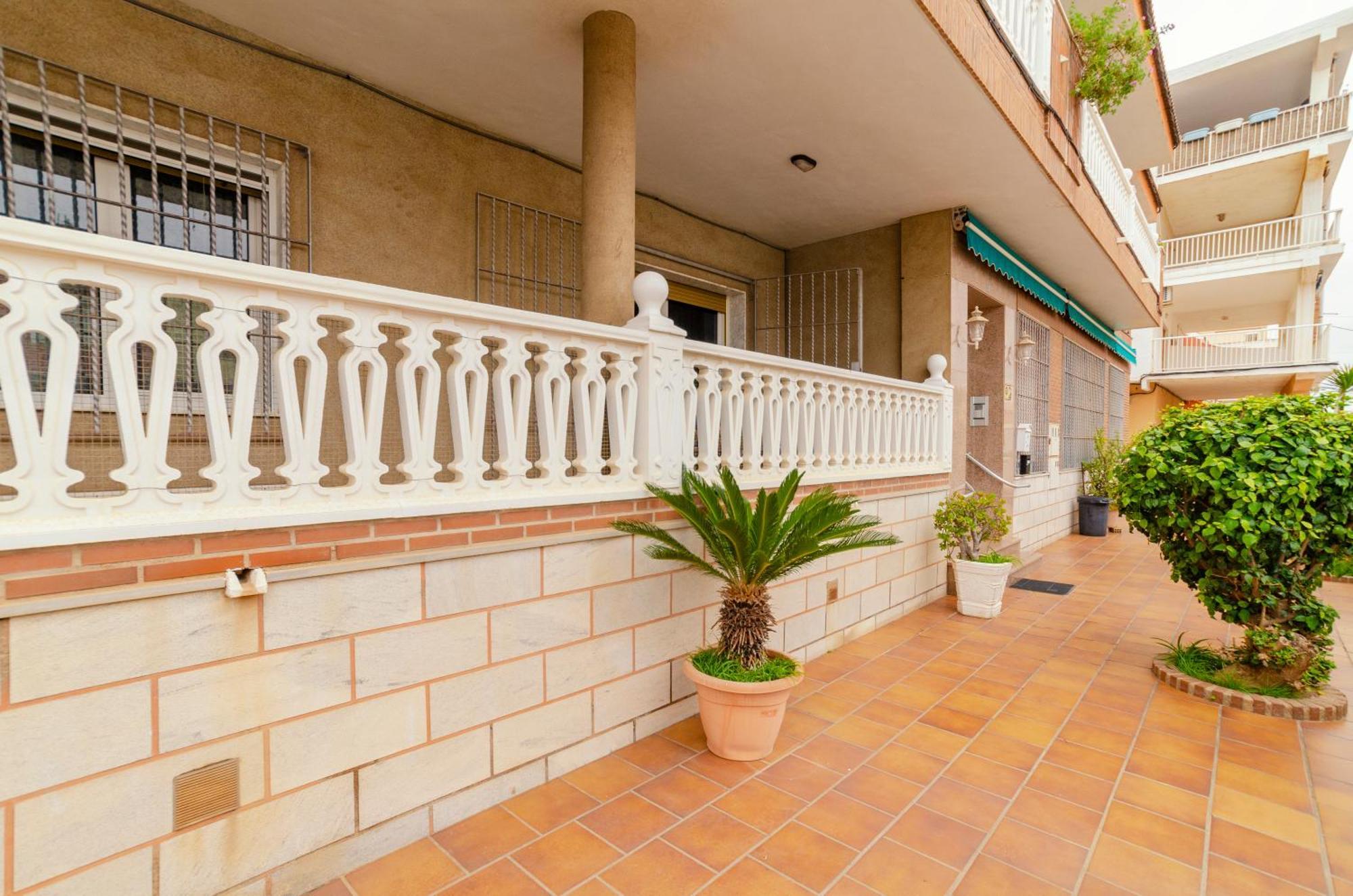 Villa Taala Con Terraza 洛斯尼托斯 外观 照片